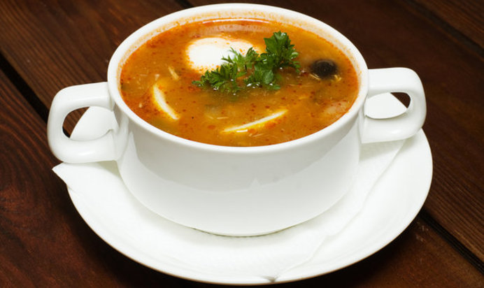 Солянка с шампиньонами