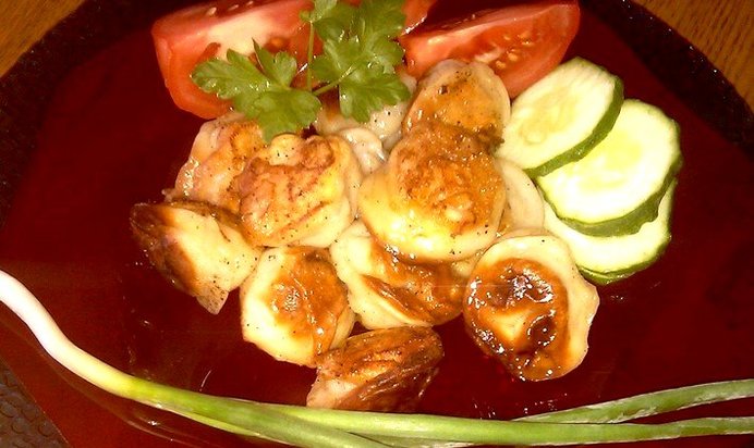 Жареные пельмени с хрустящей корочкой