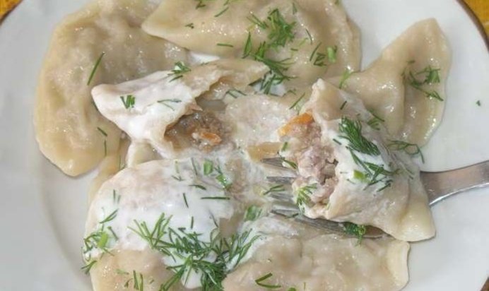Вареники с капустой и мясом