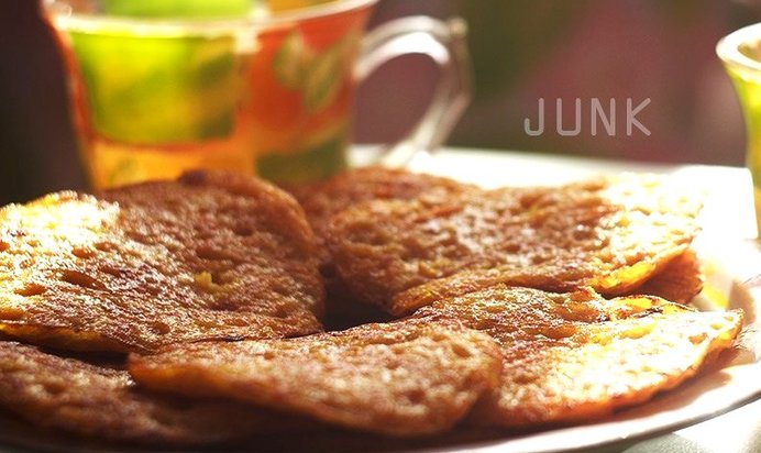 Манные оладьи с куркумой