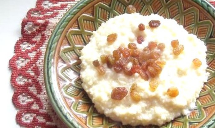Пшенная каша с изюмом
