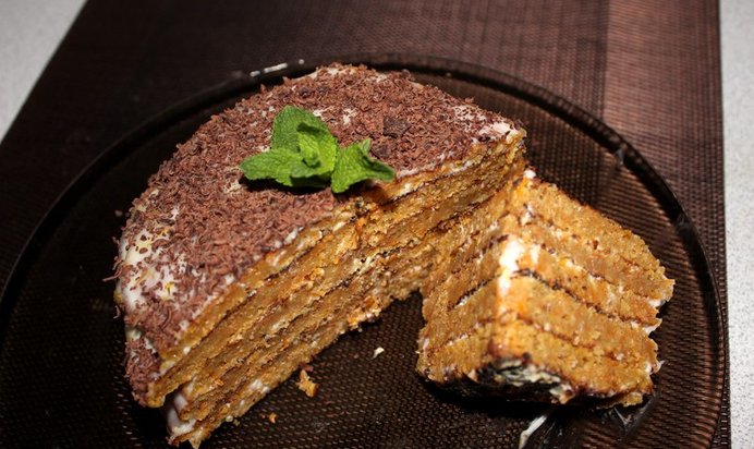 Морковный торт без муки