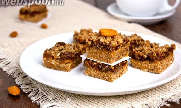 Домашние пирожные из фиников