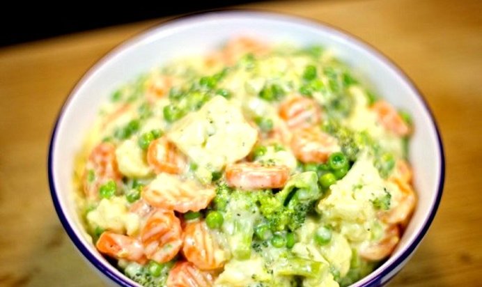 Овощи под сливочным соусом