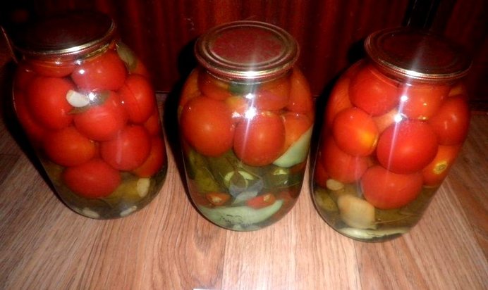 Консервированные овощи Лето в банке