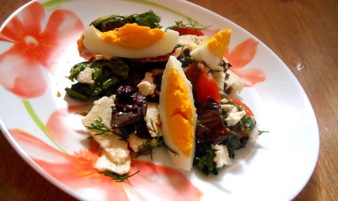 Салат Южный с инжиром и брынзой