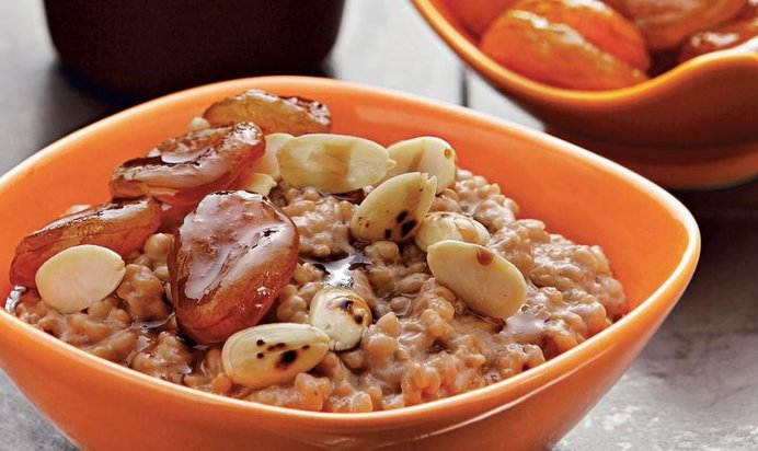 Ризотто с шоколадом и карамелизованными сушеными абрикосами