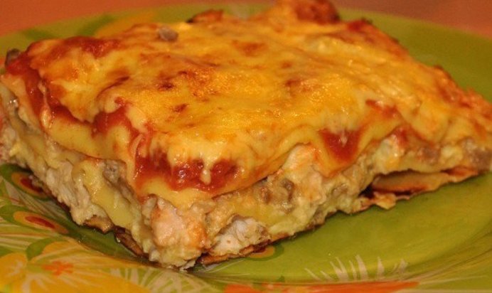 Лазанья с курицей и шампиньонами