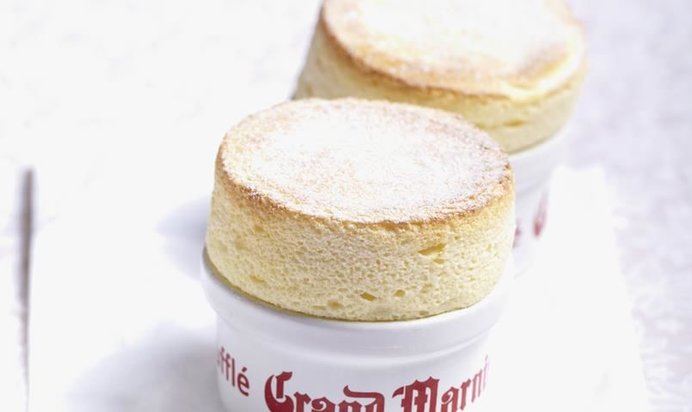 Суфле с апельсиновым ликером от Николя Буссена