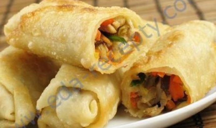 Яичные блины с курицей и грибами