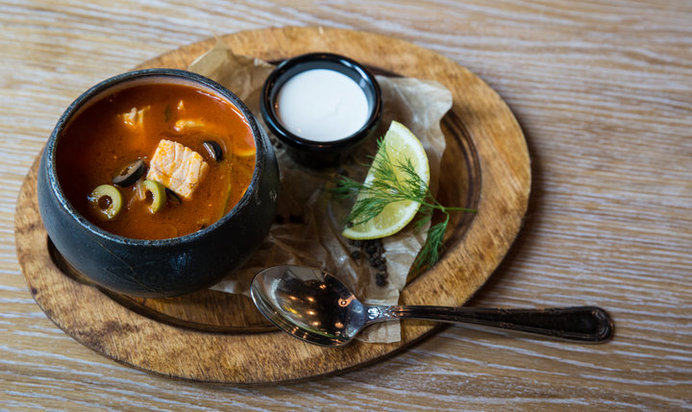 Рыбная солянка