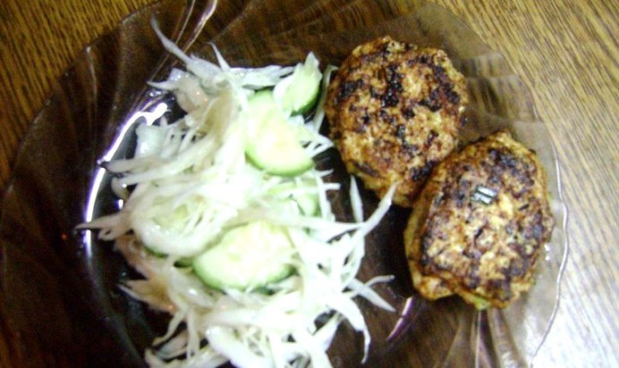 Кабачково-куриные оладьи