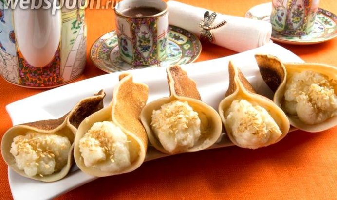 Катаеф — арабские блинчики с заварным кремом