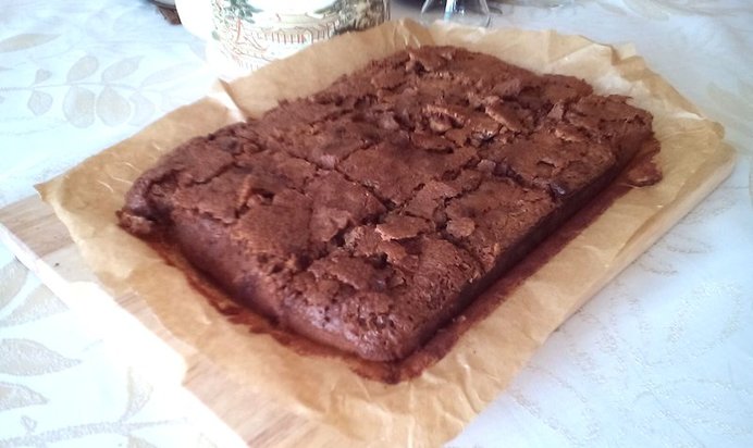 Брауни домашний с белым шоколадом