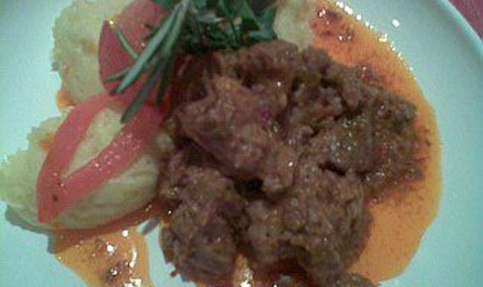 Перкельт - мясной гуляш