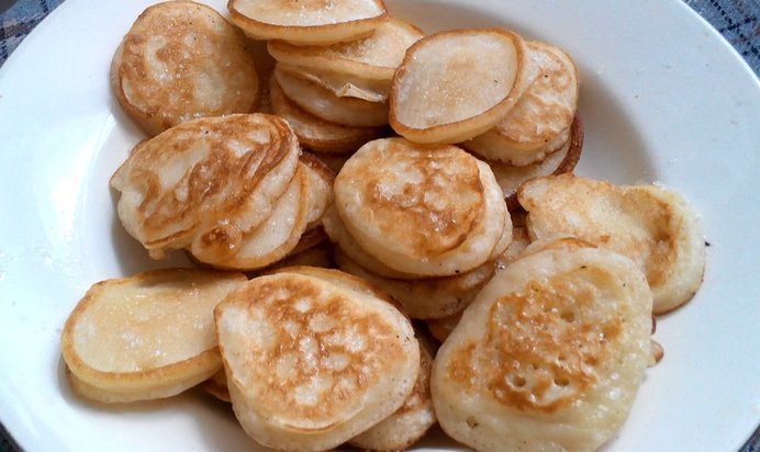 Пышные оладьи на кефире