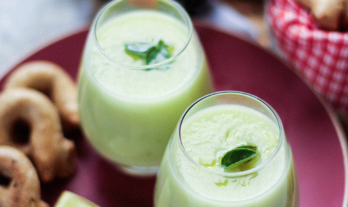 Гаспачо с дыней и зеленым болгарским перцем