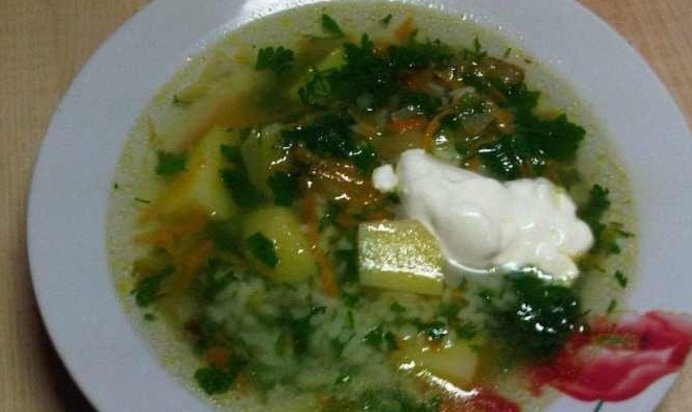 Вегетарианский рассольник с рисом