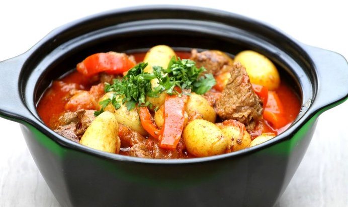 Гуляш с болгарским перцем