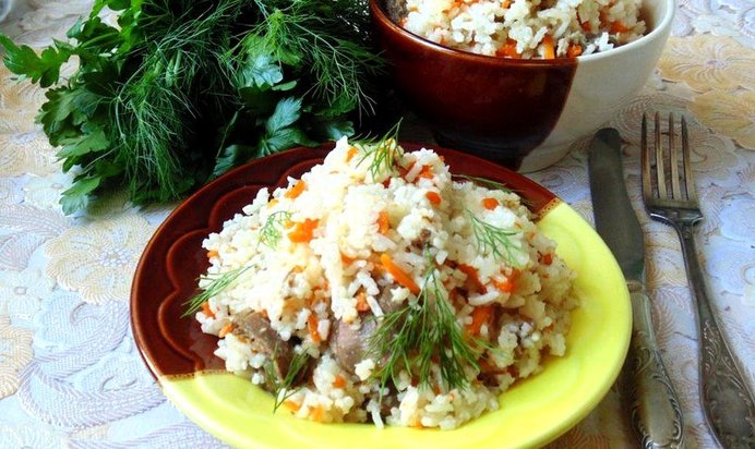 Плов из куриных желудков