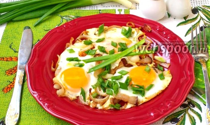 Яичница с салом