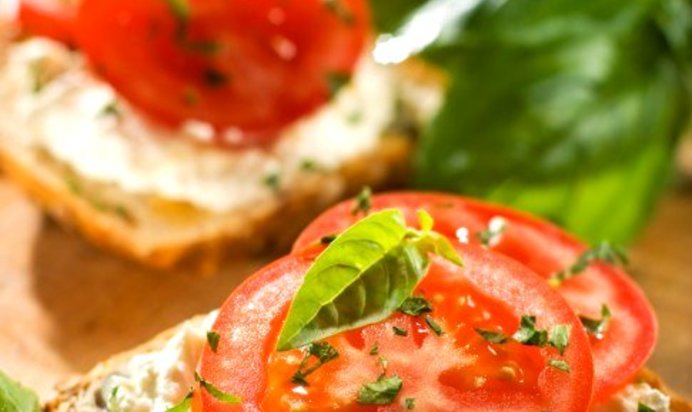 Бутерброд с сырным маслом