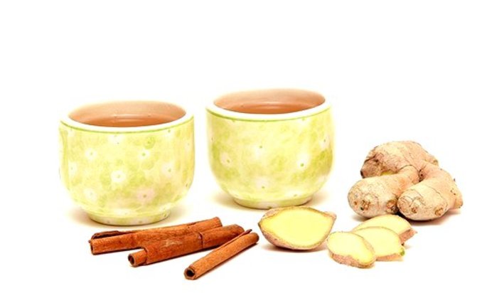 Чай с корицей и имбирем