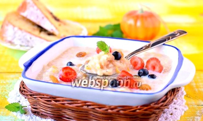 Молочная рисовая каша с тыквой и орехами в мультиварке