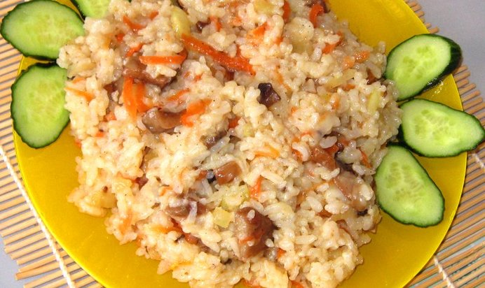 Рисовая каша с грибами