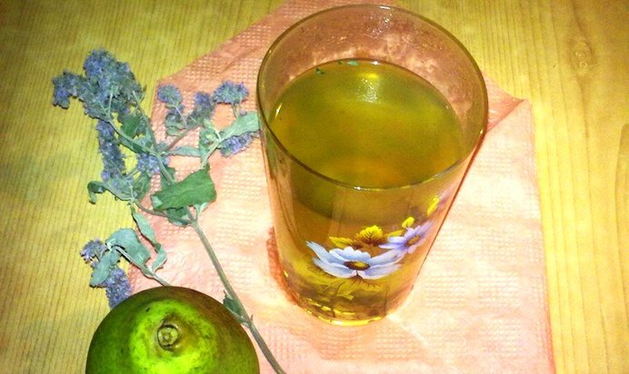 Компот из груш и мяты