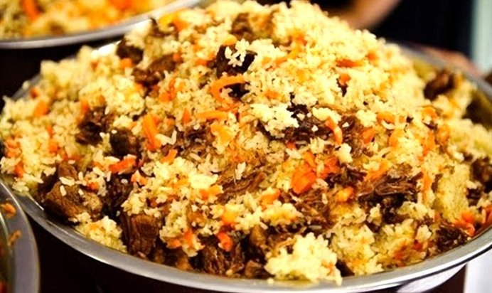 Плов легкий с томатной пастой