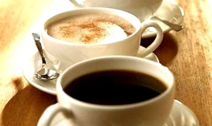 Магический кофе с какао и миндалем