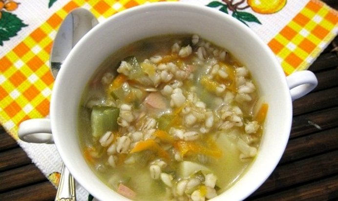 Рассольник с колбасой