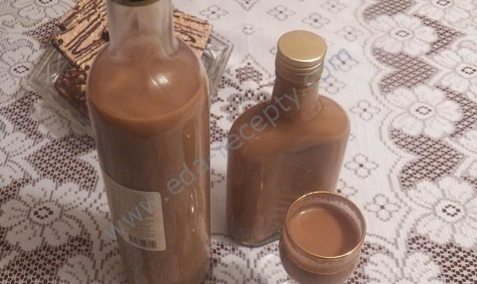 Ликер Молочный