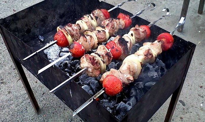 Шашлык из свинины в гранатовом соке