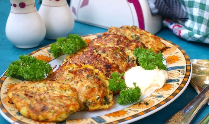 Оладьи из кабачков с манной крупой