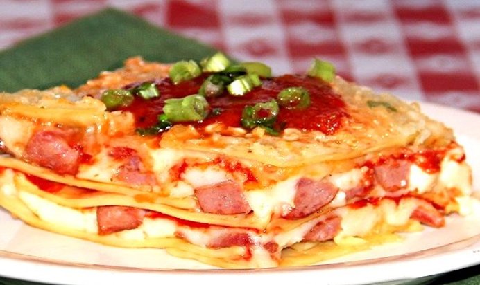 Лазанья с сосиской