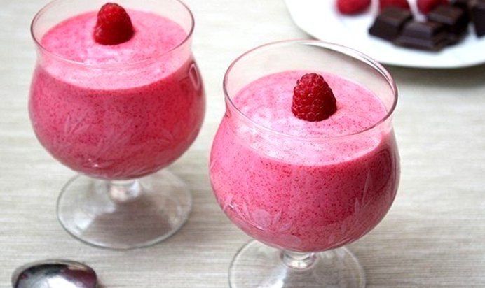 Клюквенный мусс с манкой