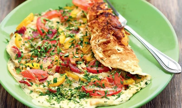 Яблоки, припущенные в ликере, с шоколадным ризотто