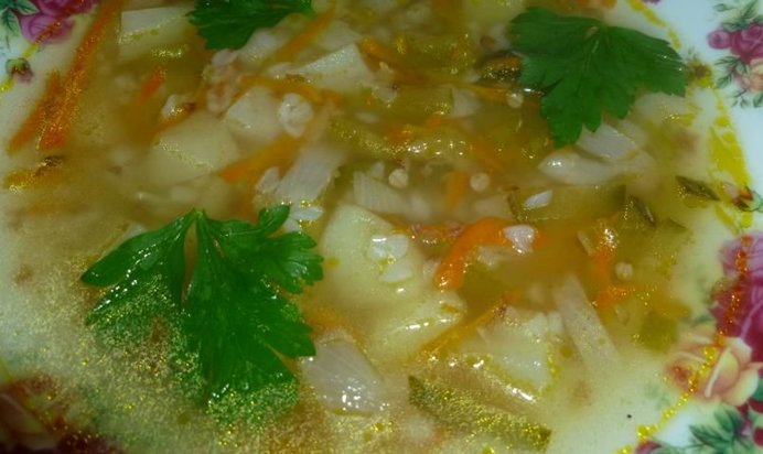 Рассольник с гречкой