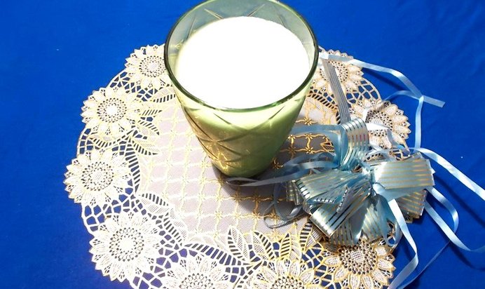 Молочный коктейль с ананасом