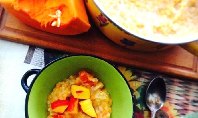Рисовая каша с тыквой и корицей