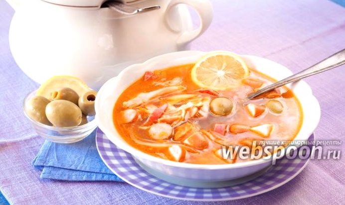 Солянка на курином бульоне