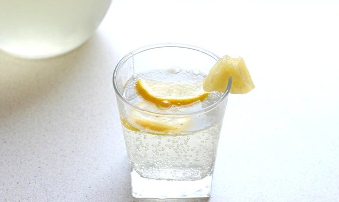 Ананасовый лимонад