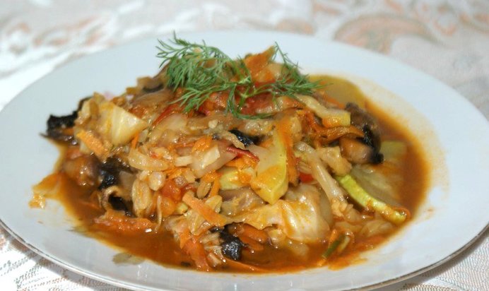Овощное рагу с шампиньонами