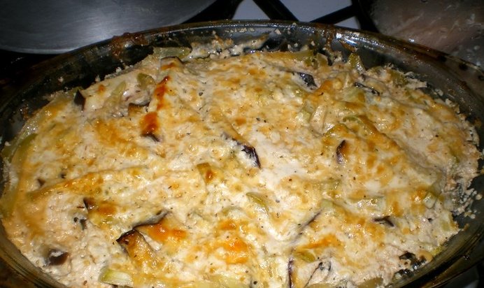 Овощи под сырным соусом