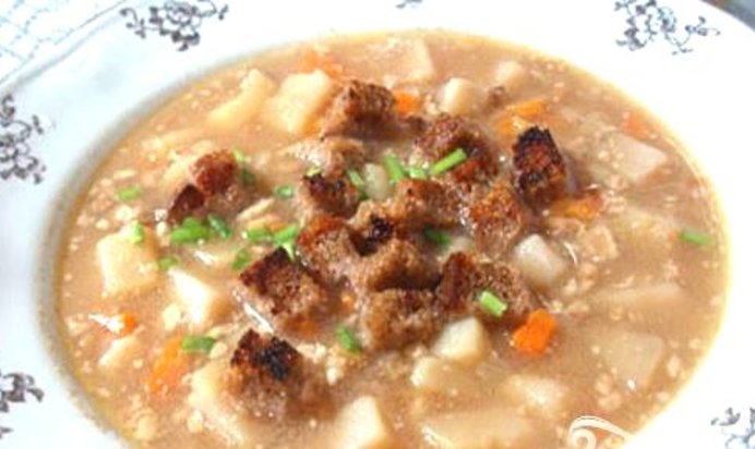 Суп гороховый с орехами