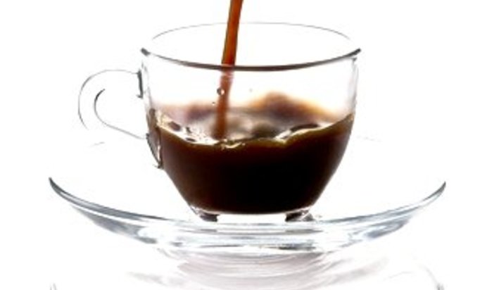 Черный кофе с яичной скорлупой