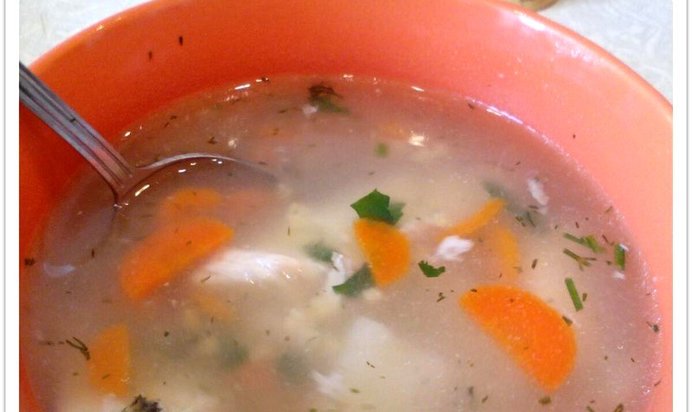 Уха из судака с пшеном
