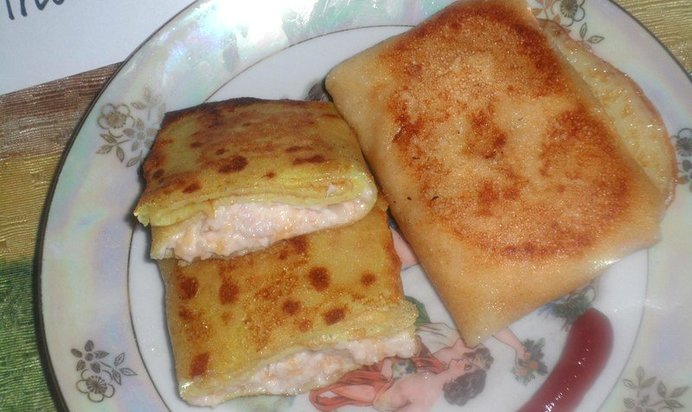 Блинчики с ветчиной и сыром